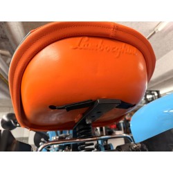 Cuscino Lamborghini trapuntato – arancione/blu con rombi