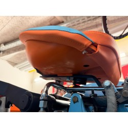 Cuscino Lamborghini trapuntato – arancione/blu con rombi