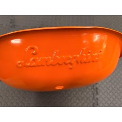 Seduta arancione verniciata a polvere – Ricambio per trattori Lamborghini | Traktormanufaktur