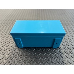 Werkzeugbox Traktormanufaktur blau gepulvert mit gelasertem Schriftzug | Exklusiv bei Traktormanufaktur